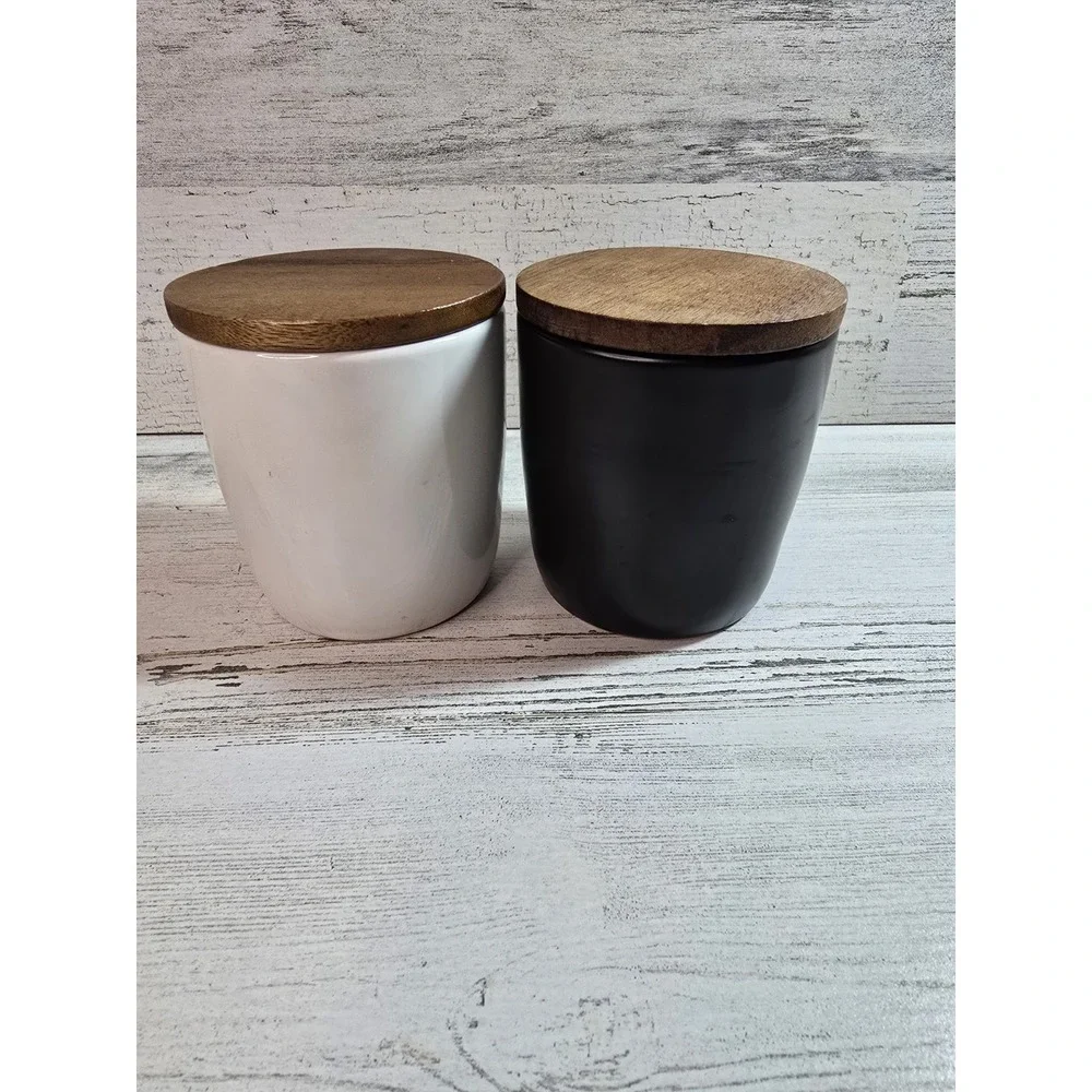 Rae Dunn Artisan Collection‎ Salt and Pepper Cellar Set White Black Wood Lids